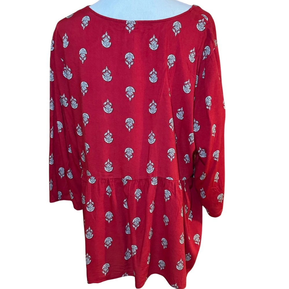 Old Navy | Red Floral 3/4 Sleeve V-neck Peplum Blouse | Size XL - Picture 2 of 4
